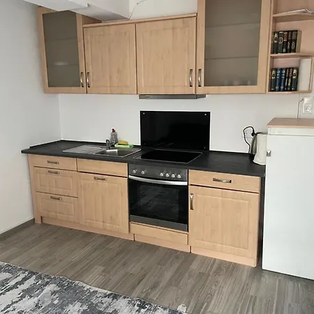 Monteurwohnungen Zentral Lll *