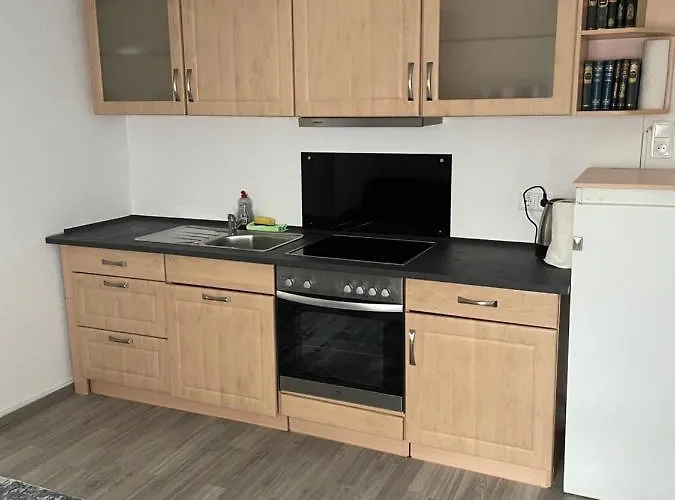 Monteurwohnungen Zentral Lll *